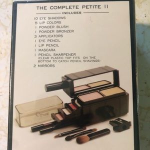 Makeover Essentials Makeup The Complete Petite II